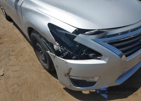 2015 Nissan Altima 2.5/2.5 S/2.5 Sl/2.5 Sv from USA, damaged, VIN 1N4AL3AP5FC238075